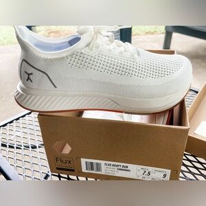 Flux Adapt Runners W9/M7.5